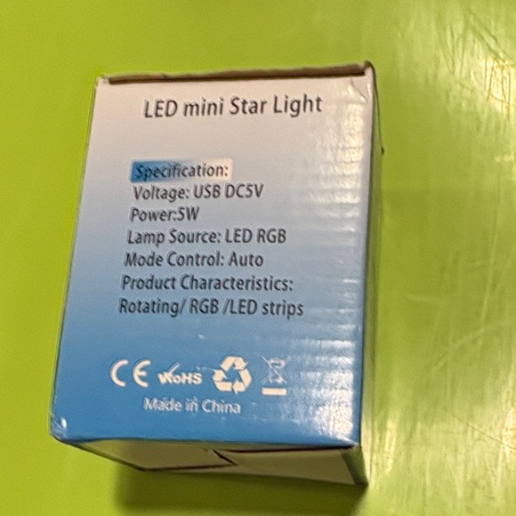 LED Mini Magic Ball - Picture 4 of 5